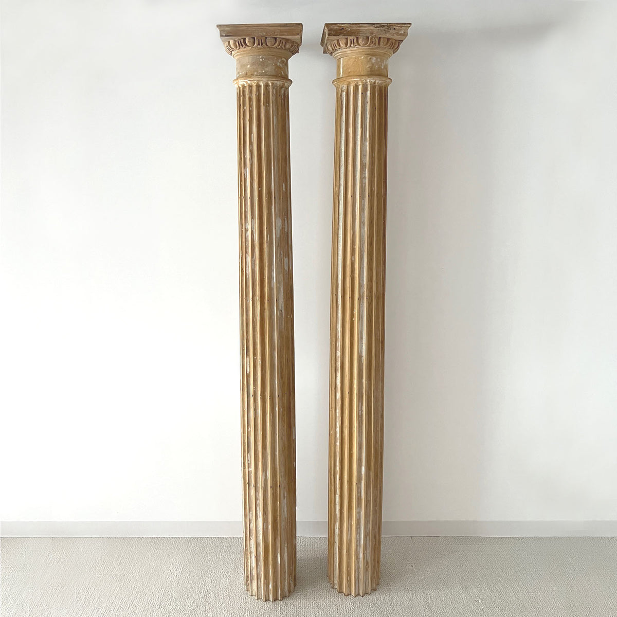 NEWPORT FEDERAL WOOD COLUMNS (PAIR)