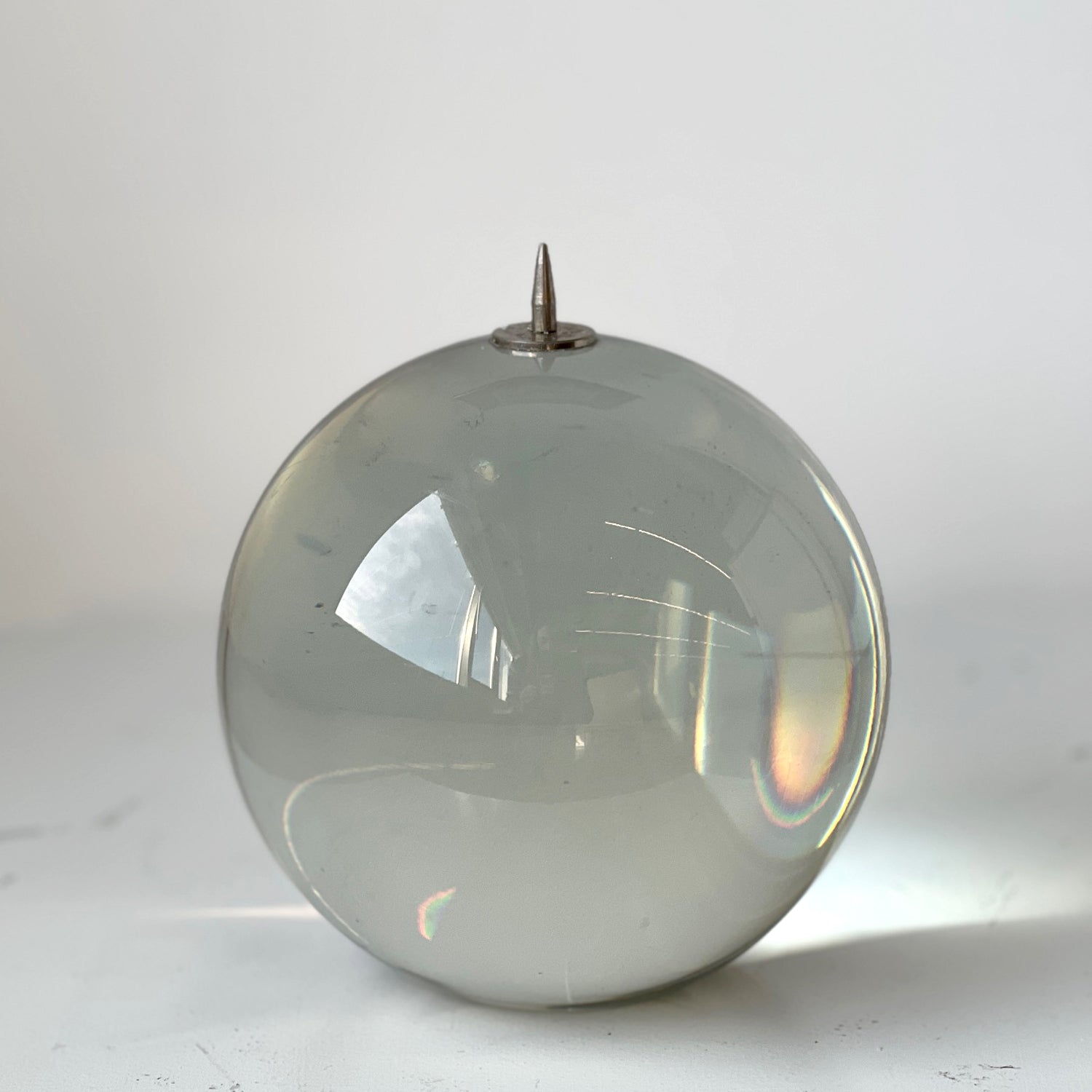 GLASS SPHERE PRICKET