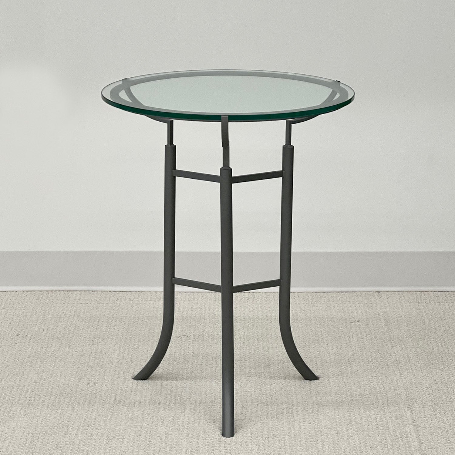 TRIPOD SIDE TABLE™ GRAY - SHOWROOM SAMPLE